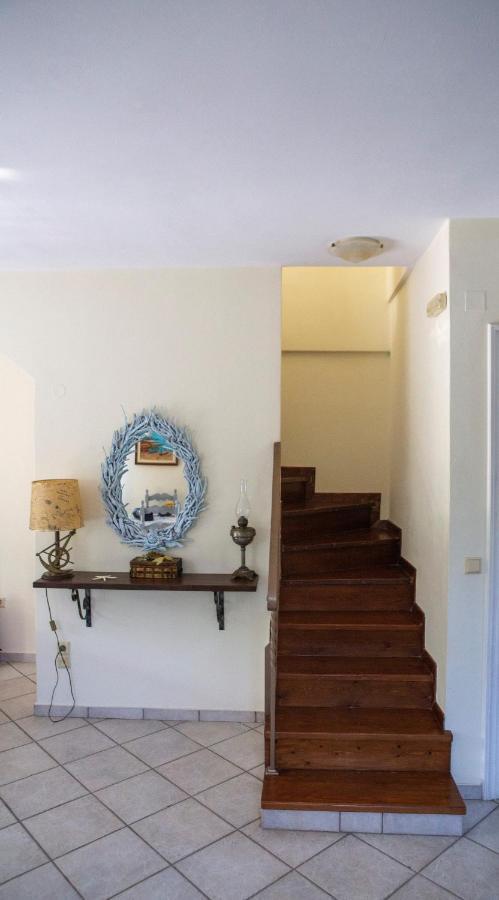 Vk Villas Apolpaina Bagian luar foto