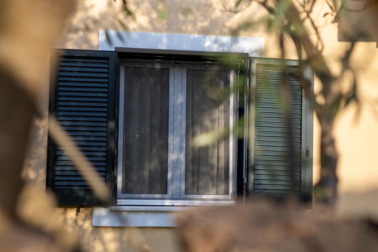 Vk Villas Apolpaina Bagian luar foto