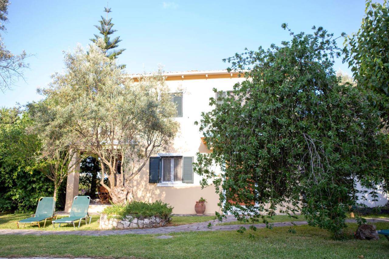 Vk Villas Apolpaina Bagian luar foto