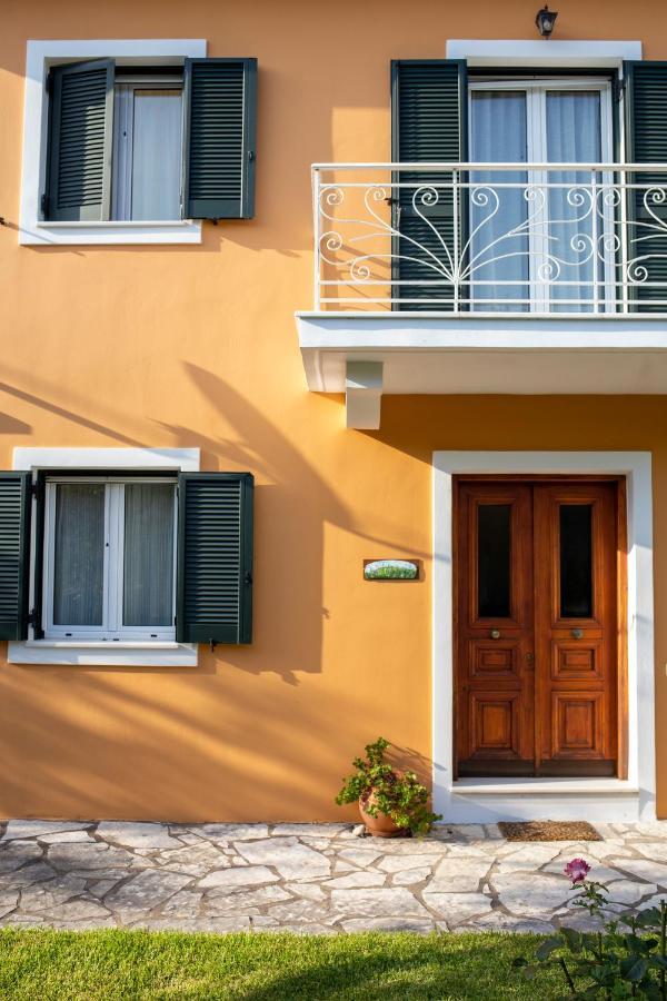 Vk Villas Apolpaina Bagian luar foto