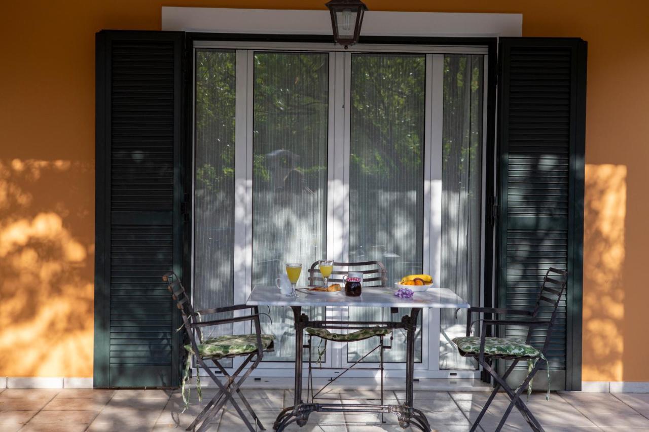Vk Villas Apolpaina Bagian luar foto